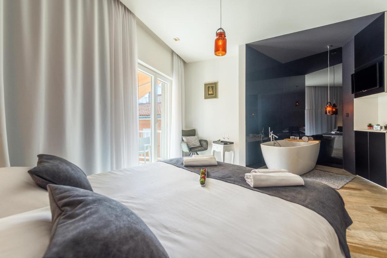 Central Rooms In Old Town By Belmont Realty Zadar Exterior foto