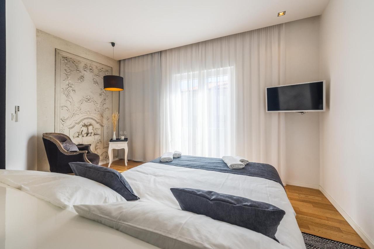 Central Rooms In Old Town By Belmont Realty Zadar Exterior foto